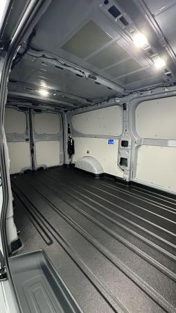 Vente en ligne Ford Transit Custom Transit custom II 320 L2H1 2.0 Ecoblue 170ch Limited BVA8 au prix de 45 180 €