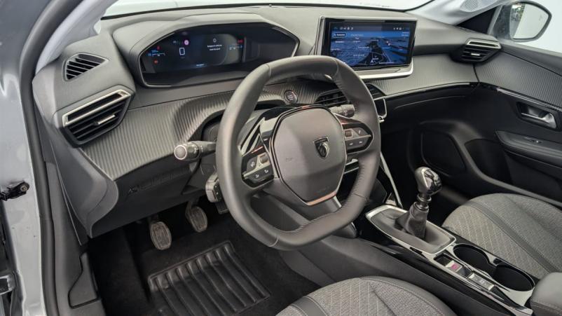 Vente en ligne Peugeot 208 PureTech 100 S S BVM6 Allure au prix de 17 490 €