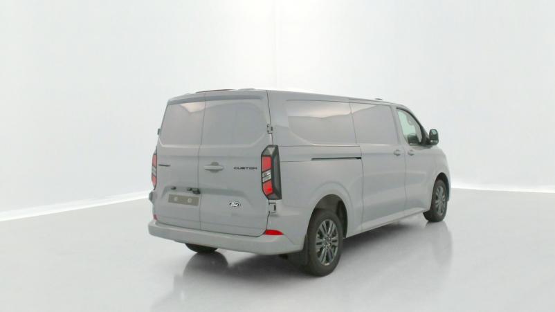 Vente en ligne Ford Transit Custom Transit custom II 320 L2H1 2.0 Ecoblue 170ch Limited BVA8 au prix de 45 180 €