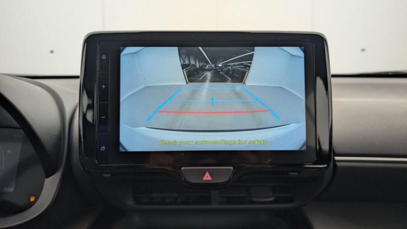 Vente en ligne Toyota Yaris Cross 116h 2WD Dynamic au prix de 24 700 €