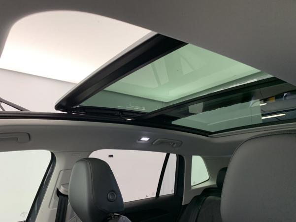 Vente en ligne Volkswagen Tiguan 1.5 eTSI 150CV DSG7 LIFE PLUS au prix de 40 660 €