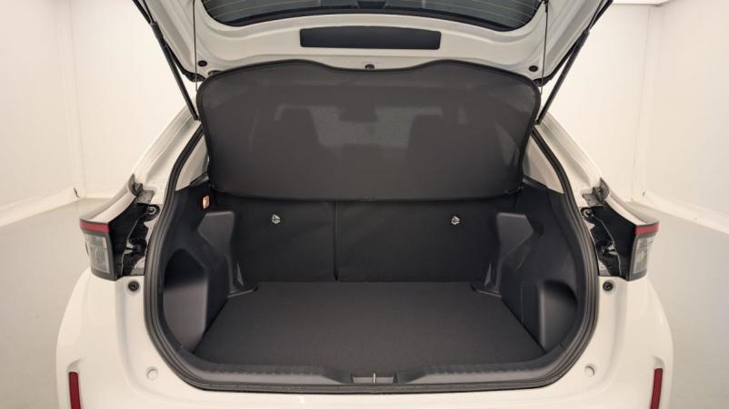 Vente en ligne Toyota Yaris Cross 116h 2WD Dynamic au prix de 24 700 €
