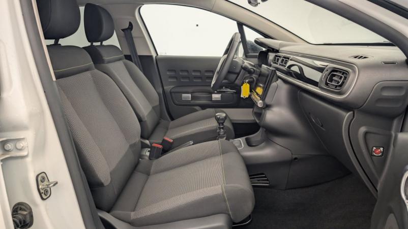 Vente en ligne Citroën C3 PureTech 110 ch BVM6 Max au prix de 14 400 €