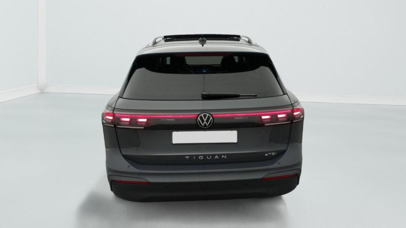 Vente en ligne Volkswagen Tiguan 1.5 eTSI 150CV DSG7 LIFE PLUS au prix de 40 660 €