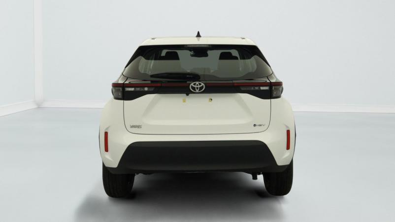 Vente en ligne Toyota Yaris Cross 116h 2WD Dynamic au prix de 24 700 €
