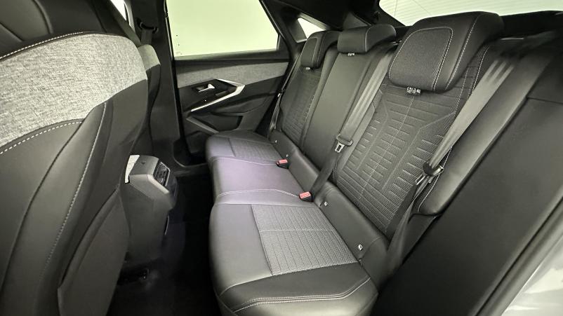 Vente en ligne Peugeot 3008 3008 1.2 Hybrid 136ch Allure e-DCS6 au prix de 30 110 €