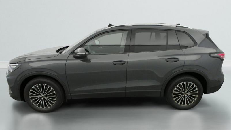 Vente en ligne Volkswagen Tiguan 1.5 eTSI 150CV DSG7 LIFE PLUS au prix de 40 660 €