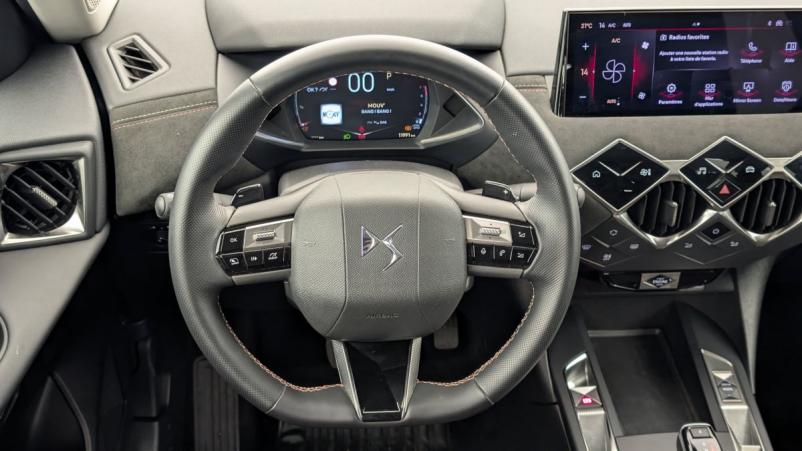 Vente en ligne Ds Ds3 PureTech 130 EAT8 Performance Line au prix de 22 950 €