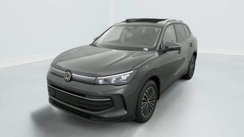 Vente en ligne Volkswagen Tiguan 1.5 eTSI 150CV DSG7 LIFE PLUS au prix de 40 660 €