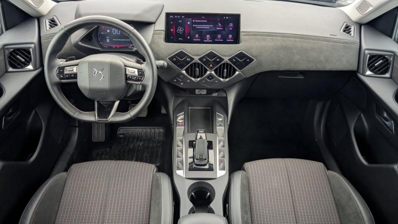 Vente en ligne Ds Ds3 PureTech 130 EAT8 Performance Line au prix de 22 950 €