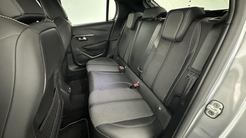 Vente en ligne Peugeot 208 208 II 1.2 PureTech 100ch GT au prix de 19 910 €