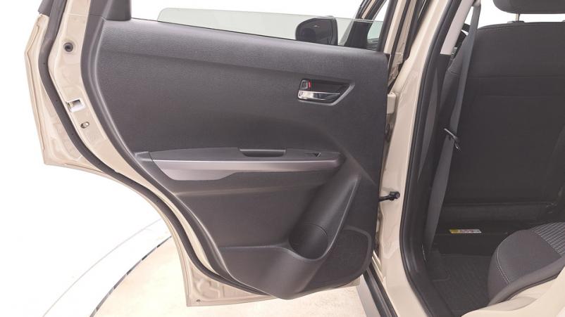 Vente en ligne Suzuki Vitara  1.4 BoosterJet Hybrid 129ch Manuelle/6 Privilege au prix de 19 090 €