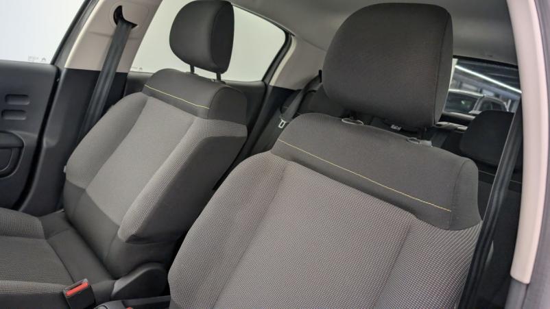 Vente en ligne Citroën C3 PureTech 110 ch BVM6 Max au prix de 14 400 €