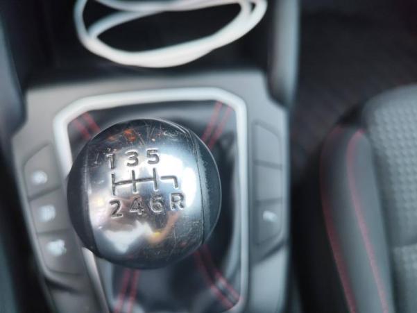 Vente en ligne Ford Focus 1.0 EcoBoost 125ch mHEV ST-Line X + Jantes 18  au prix de 17 490 €