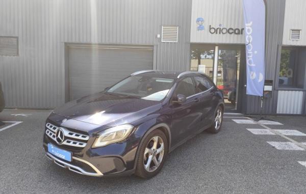 Mercedes GLA 180 122ch Sensation 7G-DCT + Attelage occasion de 2018 en vente à Rennes