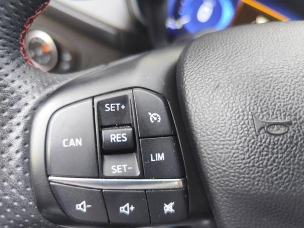 Vente en ligne Ford Focus 1.0 EcoBoost 125ch mHEV ST-Line X + Jantes 18  au prix de 17 490 €