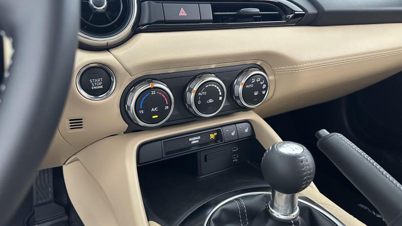 Vente en ligne Mazda MX-5 Mx-5 roadster 1.5 SKYACTIV-G 132ch Kazari au prix de 35 000 €