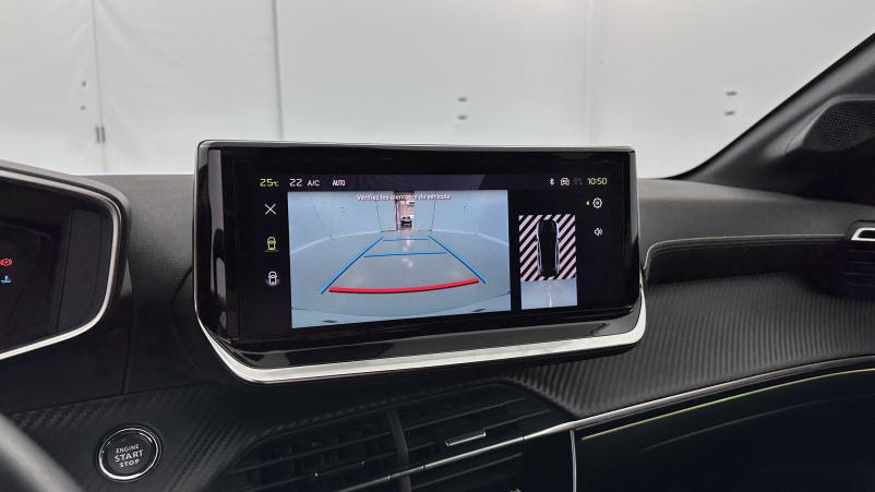 Vente en ligne Peugeot 208 208 II 1.2 PureTech 100ch GT au prix de 20 400 €