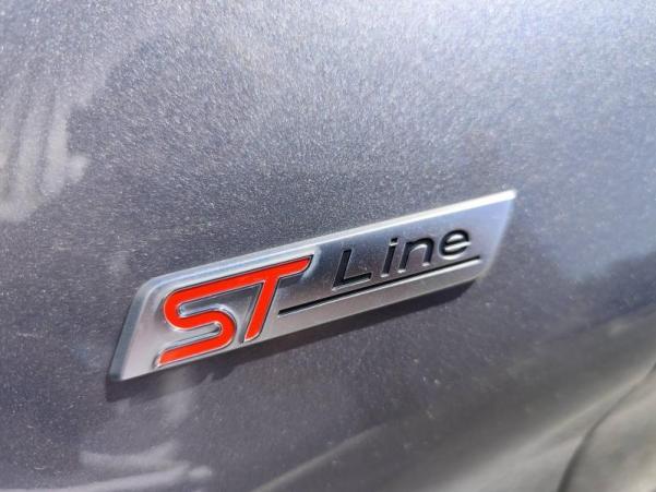 Vente en ligne Ford Explorer 3.0 EcoBoost 457ch PHEV ST-Line i-AWD BVA10 25cv au prix de 42 990 €