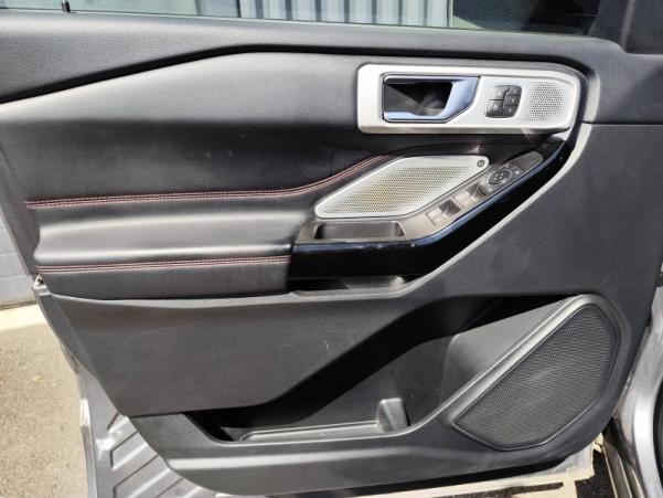 Vente en ligne Ford Explorer 3.0 EcoBoost 457ch PHEV ST-Line i-AWD BVA10 25cv au prix de 42 990 €