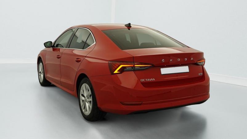 Vente en ligne Skoda Octavia 1.0 TSI mHEV e-TEC 110 ch DSG7 Style au prix de 22 330 €
