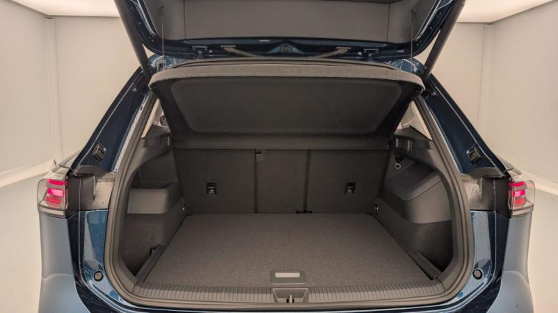 Vente en ligne Volkswagen Tiguan 1.5 eTSI 150CV DSG7 LIFE PLUS au prix de 40 670 €