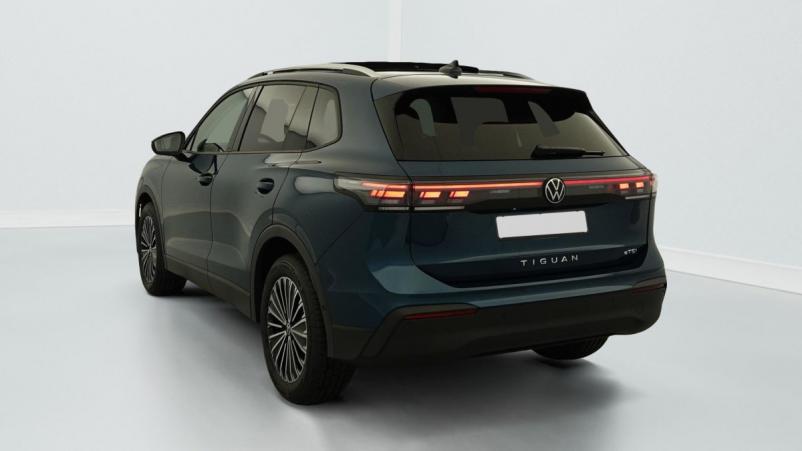 Vente en ligne Volkswagen Tiguan 1.5 eTSI 150CV DSG7 LIFE PLUS au prix de 40 670 €