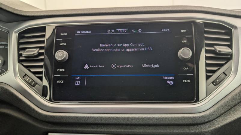 Vente en ligne Volkswagen T-Roc Cabriolet 1.0 TSI 110 Start Stop BVM6 Style au prix de 25 420 €