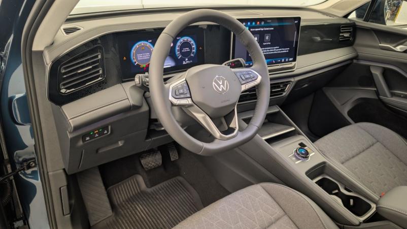 Vente en ligne Volkswagen Tiguan 1.5 eTSI 150CV DSG7 LIFE PLUS au prix de 40 670 €