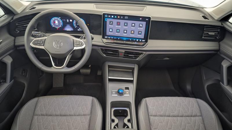 Vente en ligne Volkswagen Tiguan 1.5 eTSI 150CV DSG7 LIFE PLUS au prix de 40 670 €