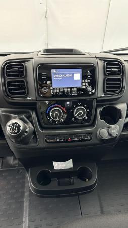 Vente en ligne Fiat Ducato Fourgon Ducato plateau ridelles sc 3.5 L Maxi 140ch au prix de 36 180 €