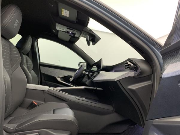 Vente en ligne Peugeot 5008 Hybrid 145 e-DCS6 GT au prix de 35 520 €