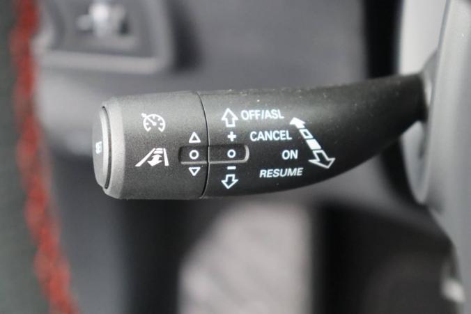 Vente en ligne Mg ZS AUTONOMIE STANDARD 51KWH - 130 KW 2WD LUXURY au prix de 22 650 €