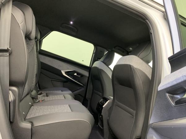 Vente en ligne Peugeot 5008 Hybrid 145 e-DCS6 Allure au prix de 34 290 €