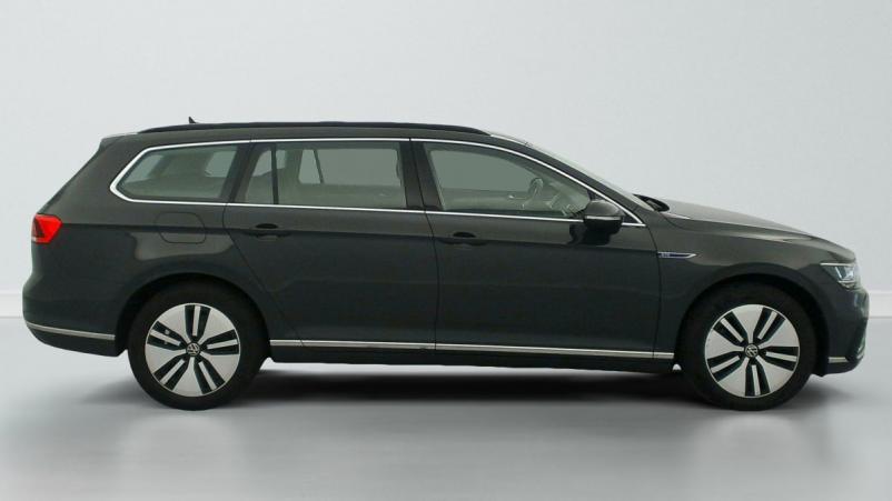 Vente en ligne Volkswagen Passat SW 1.4 TSI Hybride Rechargeable DSG6 GTE au prix de 24 380 €