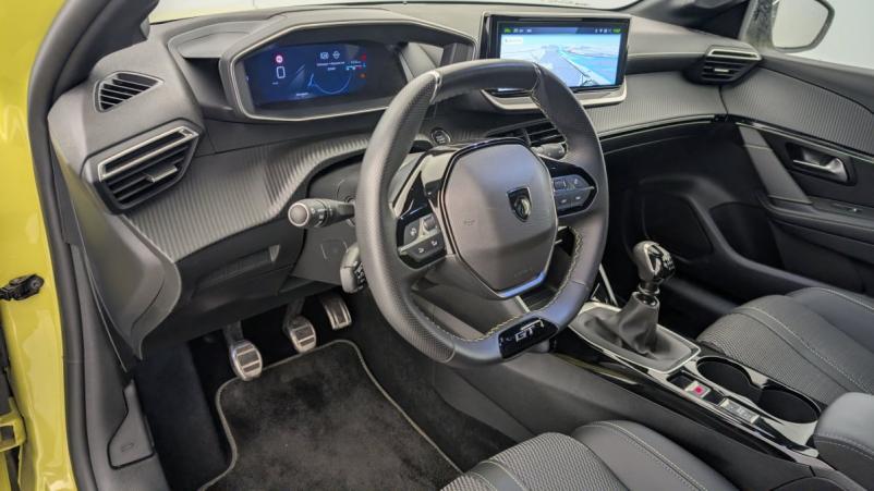 Vente en ligne Peugeot 208 PureTech 100 S S BVM6 GT au prix de 17 800 €