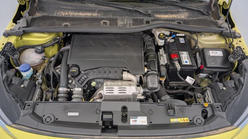 Vente en ligne Peugeot 208 PureTech 100 S S BVM6 GT au prix de 17 800 €
