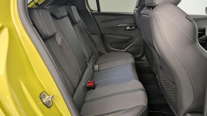 Vente en ligne Peugeot 208 PureTech 100 S S BVM6 GT au prix de 17 800 €