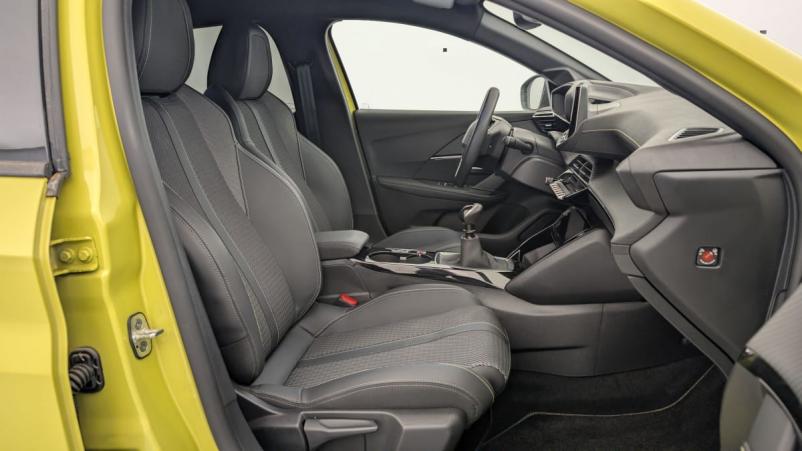 Vente en ligne Peugeot 208 PureTech 100 S S BVM6 GT au prix de 17 800 €