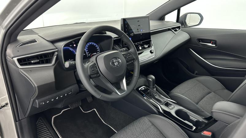 Vente en ligne Toyota Corolla Touring Sports Corolla touring sports X 1.8 Hybrid 140ch Design (Team Player) au prix de 32 000 €