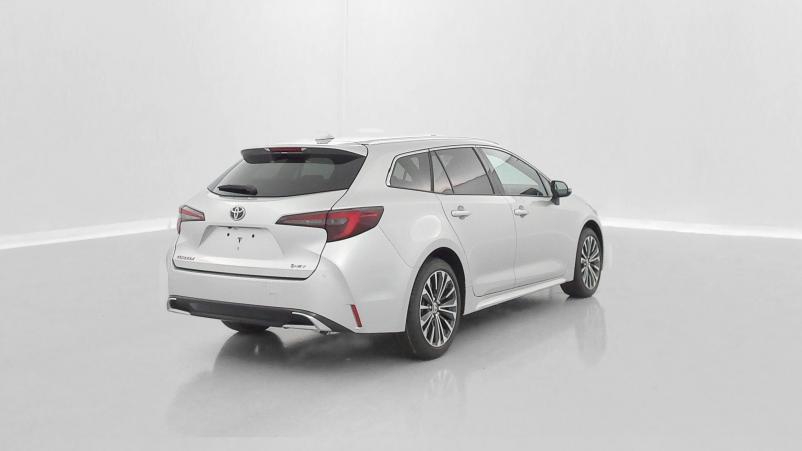 Vente en ligne Toyota Corolla Touring Sports Corolla touring sports X 1.8 Hybrid 140ch Design (Team Player) au prix de 32 000 €