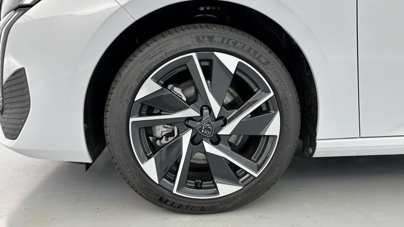 Vente en ligne Peugeot 308 SW 308 sw 1.5 BlueHDi 130ch Allure EAT8 au prix de 28 400 €