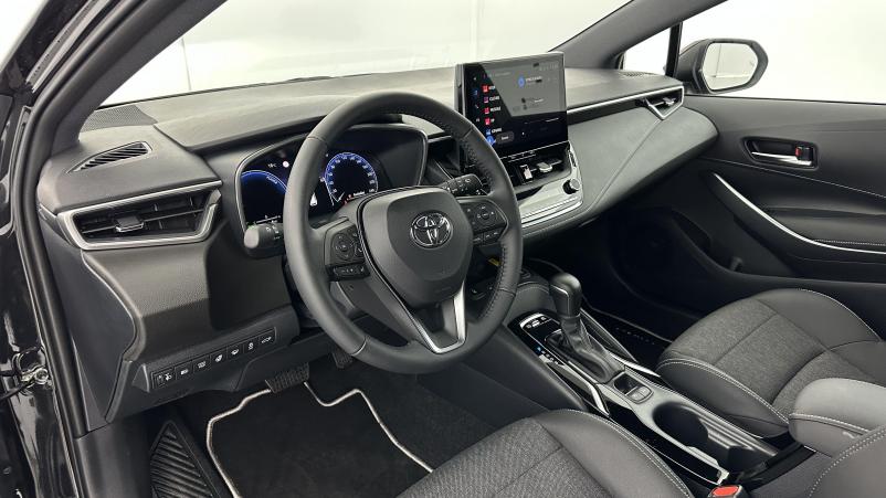 Vente en ligne Toyota Corolla Touring Sports Corolla touring sports X 1.8 Hybrid 140ch Design (Team Player) au prix de 32 000 €