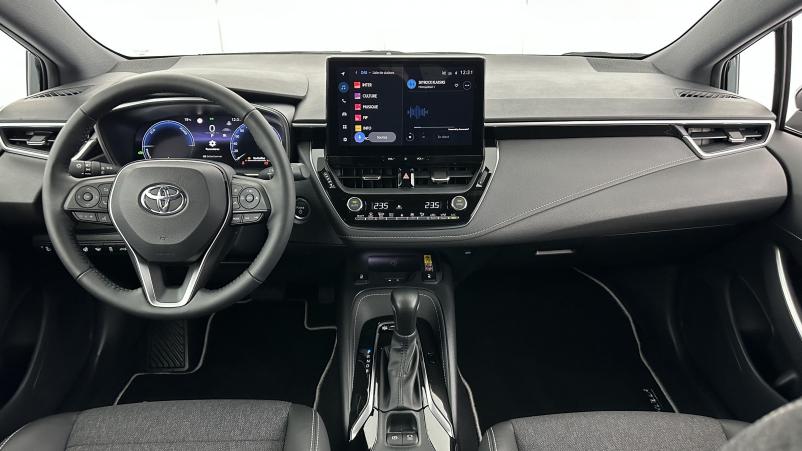 Vente en ligne Toyota Corolla Touring Sports Corolla touring sports X 1.8 Hybrid 140ch Design (Team Player) au prix de 32 000 €