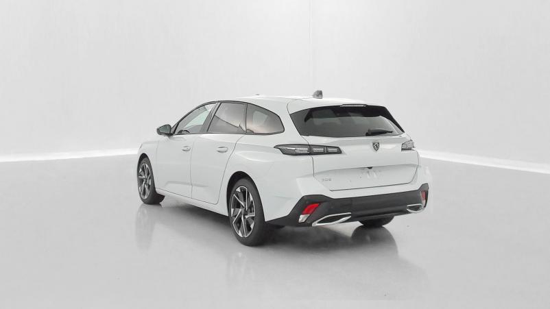 Vente en ligne Peugeot 308 SW 308 sw 1.5 BlueHDi 130ch Allure EAT8 au prix de 28 400 €