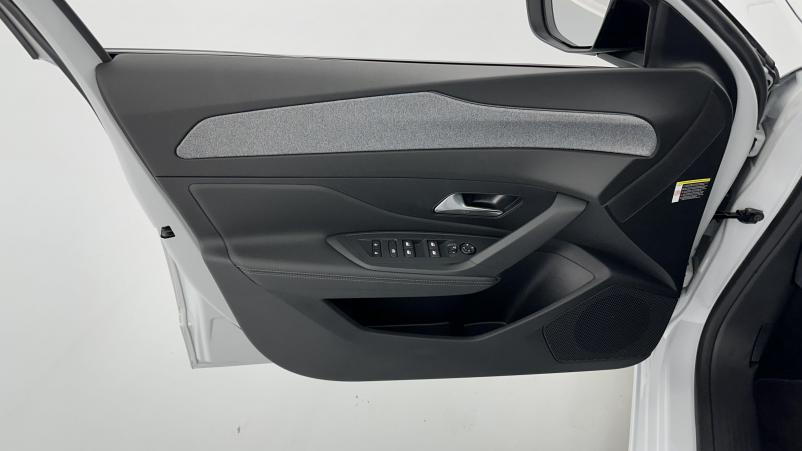 Vente en ligne Peugeot 308 SW 308 sw 1.5 BlueHDi 130ch Allure EAT8 au prix de 28 400 €