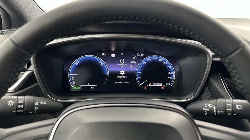 Vente en ligne Toyota Corolla Touring Sports Corolla touring sports X 1.8 Hybrid 140ch Design (Team Player) au prix de 32 000 €