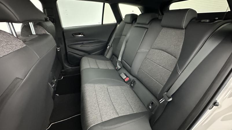 Vente en ligne Toyota Corolla Touring Sports Corolla touring sports X 1.8 Hybrid 140ch Design (Team Player) au prix de 32 000 €