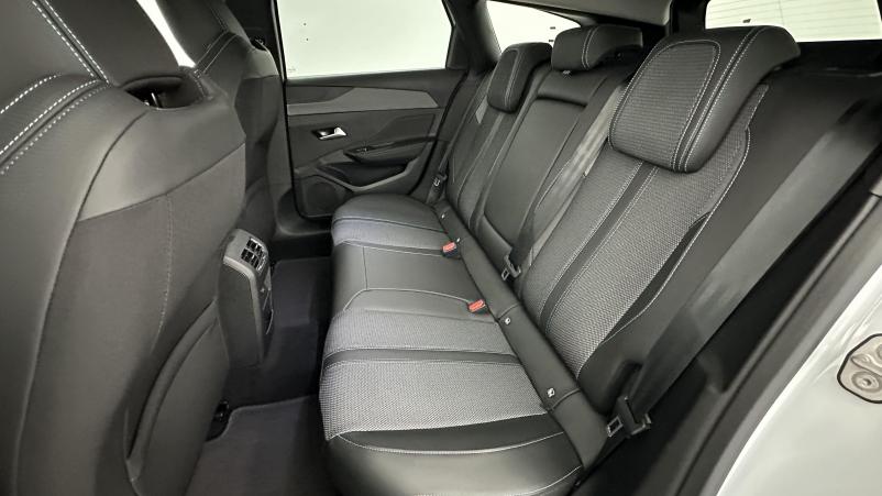 Vente en ligne Peugeot 308 SW 308 sw 1.5 BlueHDi 130ch Allure EAT8 au prix de 28 400 €