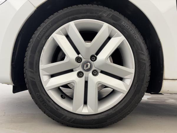 Vente en ligne Renault Clio 1.5 Blue dCi 100ch Business au prix de 14 690 €